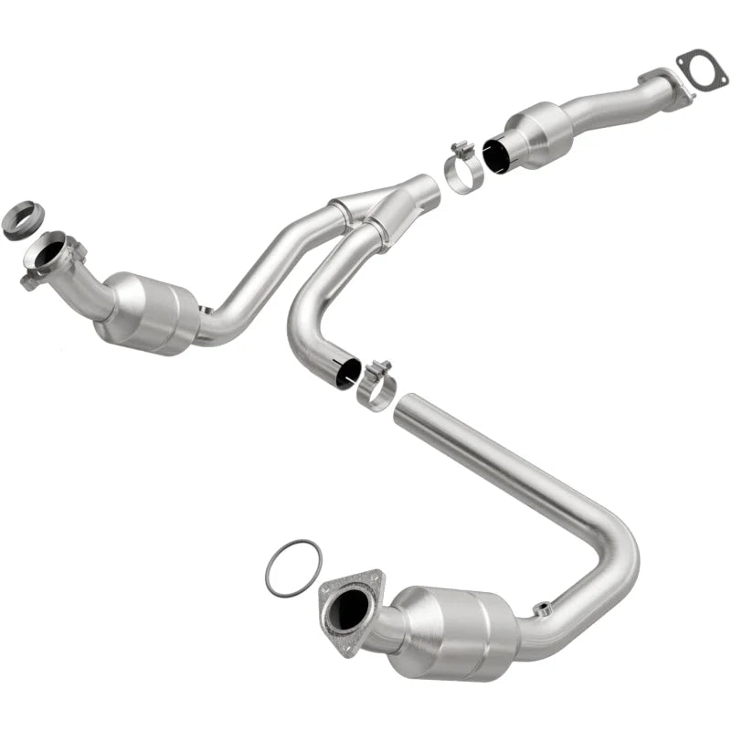 MagnaFlow Conv Direct Fit 2011-2014 Express 1500 4.3L Underbody - Main Product View