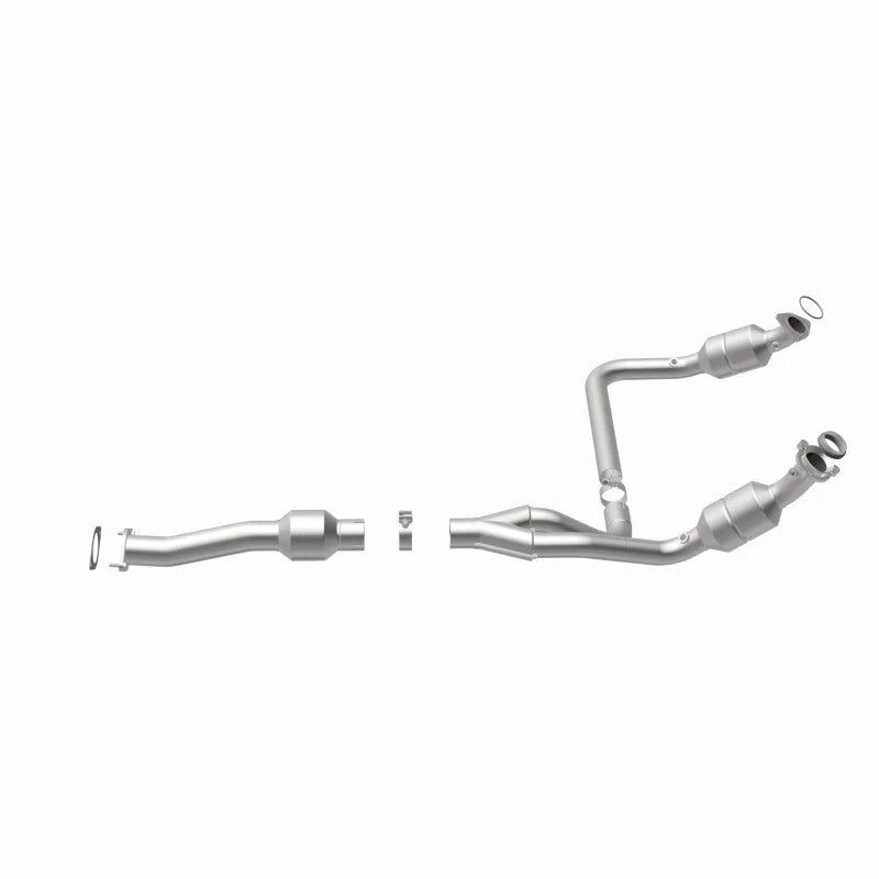 MagnaFlow Conv Direct Fit 2011-2014 Express 1500 4.3L Underbody - Additional View 13