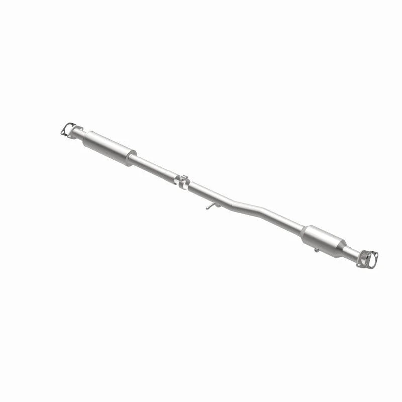 MagnaFlow Conv Direct Fit OEM 14-15 Hyundai Tucson 2.0L Underbody - Back View