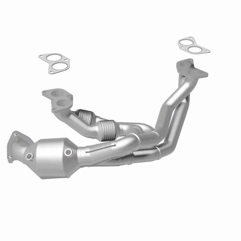 MagnaFlow Conv Direct Fit OEM 16-17 Subaru Impreza/Forester Underbody - Back View