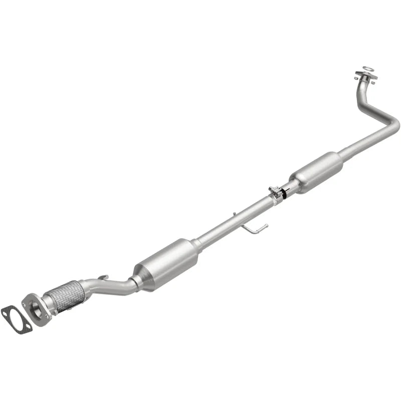 MagnaFlow Conv Direct Fit OEM 18-21 Nissan Kicks 1.6L Single Underbody - Main Product View
