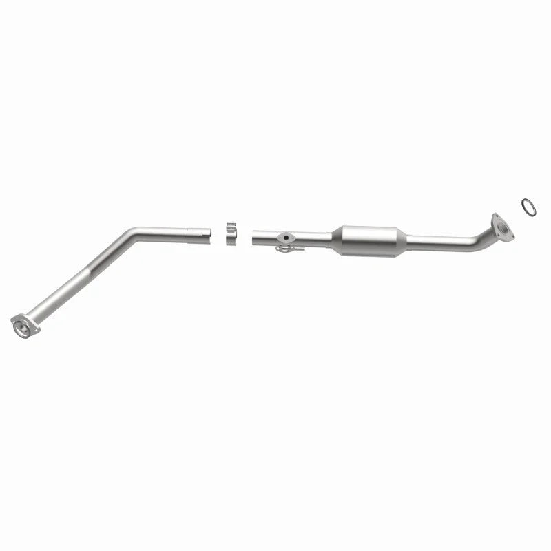 MagnaFlow Conv Direct Fit OEM 2001-2004 Toyota Sequoia Underbody - Back View