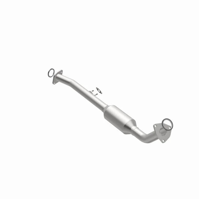 MagnaFlow Conv Direct Fit OEM 2001-2004 Toyota Sequoia Underbody - Back View