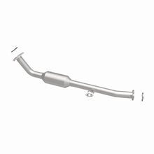 Load image into Gallery viewer, MagnaFlow Conv Direct Fit OEM 2001-2004 Toyota Sequoia Underbody - Installation View