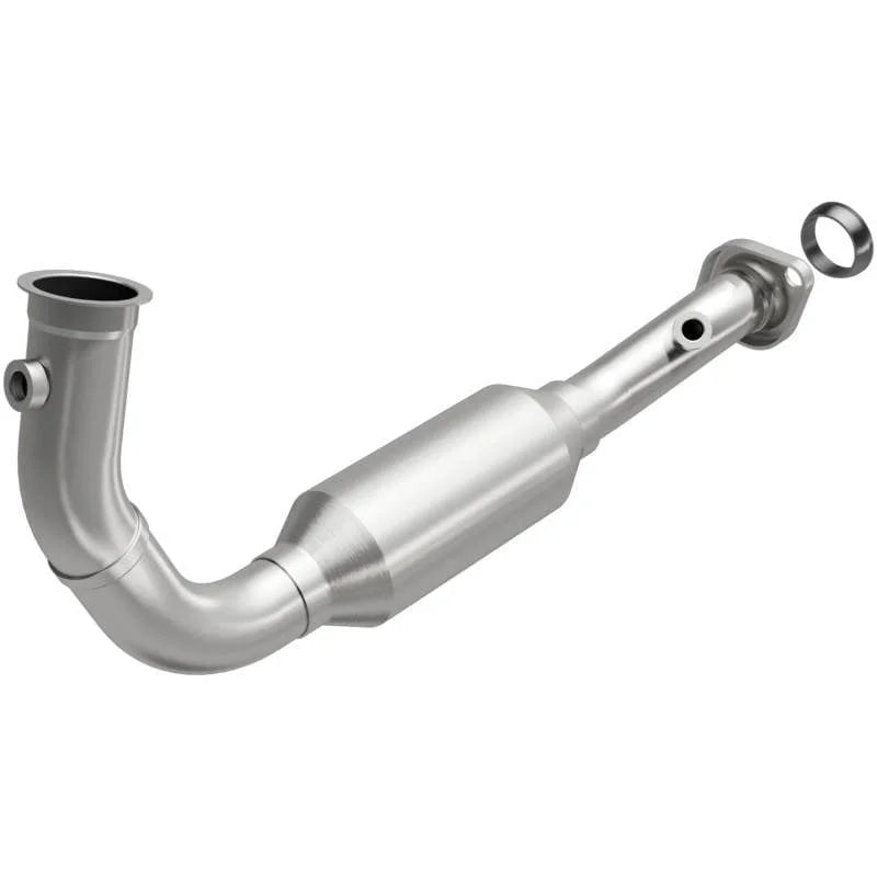 MagnaFlow Conv Direct Fit OEM 2004 Jeep Liberty Underbody - Main Product View