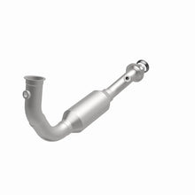 Load image into Gallery viewer, MagnaFlow Conv Direct Fit OEM 2004 Jeep Liberty Underbody - Additional View 9