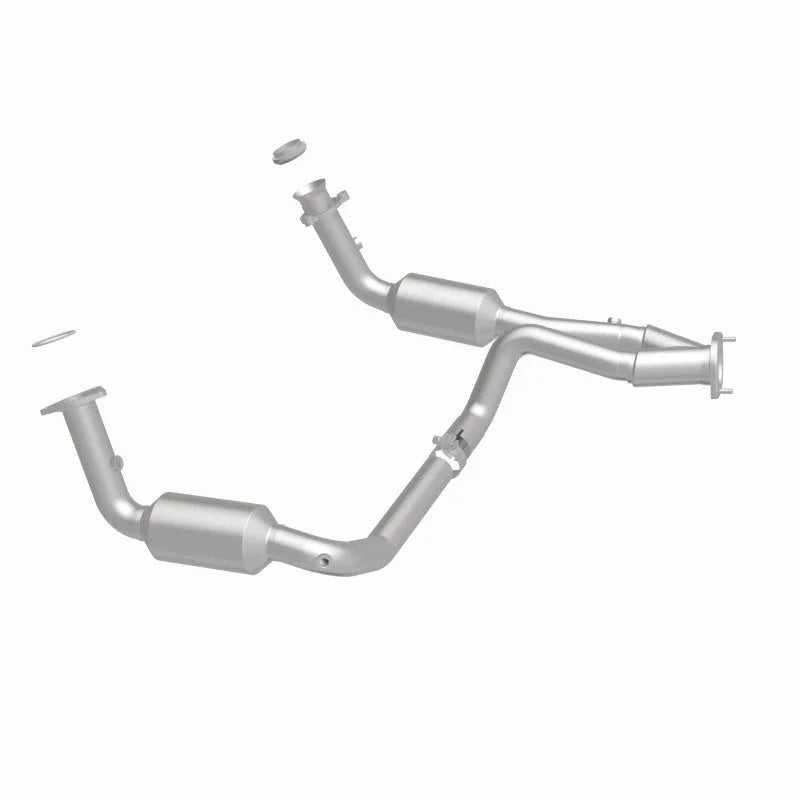 MagnaFlow Conv Direct Fit OEM 2005 GMC Sierra/Chevrolet Silverado 1500/Cadillac Escalade Underbody - Additional View 7