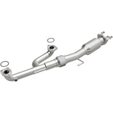 Load image into Gallery viewer, MagnaFlow Conv Direct Fit Underbody fits 2016-2017 Honda Odyssey 3.5L V6 - Main Product View