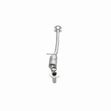Load image into Gallery viewer, MagnaFlow Conv Direct Fit fits 1989-1994 Geo Metro / 1990-1994 Suzuki Swift Ga / 1990 Suzuki Swift GL / 1989-1990 Suzuki S...