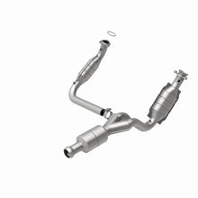 Load image into Gallery viewer, MagnaFlow Conv Direct Fit fits 2009-2013 Chevrolet Avalanche / Silverado 1500 / Suburban 1500 / Tahoe / GMC Sierra 1500 / ...