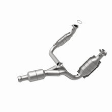Load image into Gallery viewer, MagnaFlow Conv Direct Fit fits 2009-2013 Chevrolet Avalanche / Silverado 1500 / Suburban 1500 / Tahoe / GMC Sierra 1500 / ...