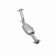 Load image into Gallery viewer, MagnaFlow Conv Ford-Lincoln-Mercury 31.75X6.5 - Additional View 5