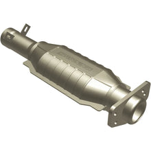 Load image into Gallery viewer, MagnaFlow Conv GM 21X6.5X4 2.5/3 23486 - Side View