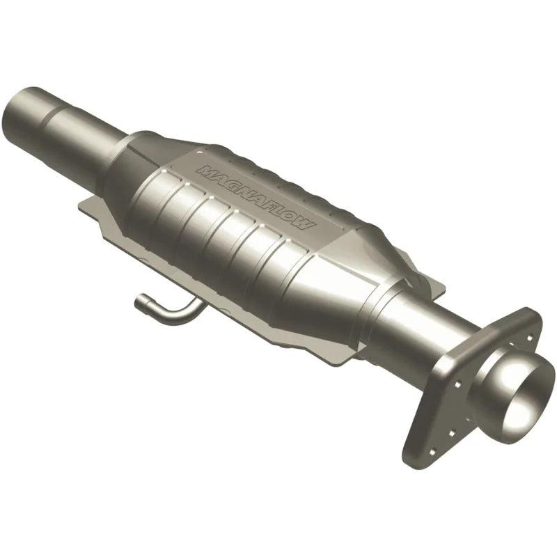 MagnaFlow Conv GM 23456 23X6.5X4 2.25/2.25 - Main Product View