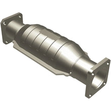Load image into Gallery viewer, MagnaFlow Conv Geo-Isuzu 14X6.5X4 2.5/2.5 - Main Product View