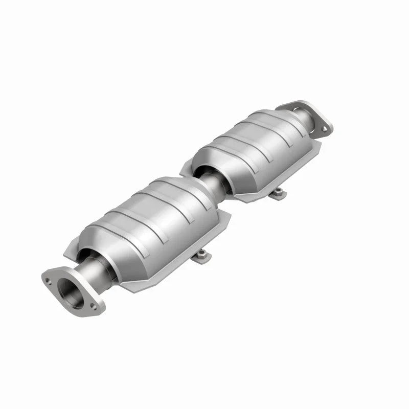 MagnaFlow Conv Mitsubishi 24.75X6.5X4 2/2 - Back View