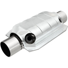 Load image into Gallery viewer, MagnaFlow Conv Univ 2.25 W/Dual O2 Boss - Main Product View