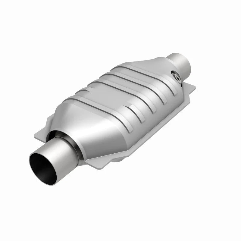 MagnaFlow Conv Univ 2.25 W/O2 Boss - Installation View