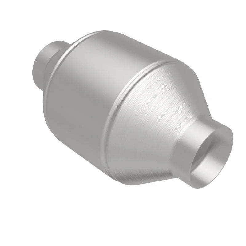 MagnaFlow Conv Univ 2.25in Inlet/Outlet Center/Center Round 3in Body L x 5in W x 8.75in Overall L - Back View