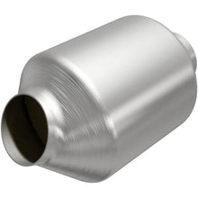 Load image into Gallery viewer, MagnaFlow Conv Univ 2.50inch CA Spun Cen/Ang - Main Product View