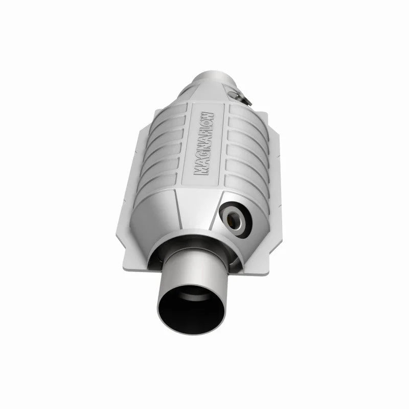 MagnaFlow Conv Univ 2.50inch w/ dual O2 - Side View