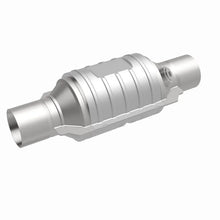 Load image into Gallery viewer, MagnaFlow Conv Univ 2.50inch w/ single O2 - Back View