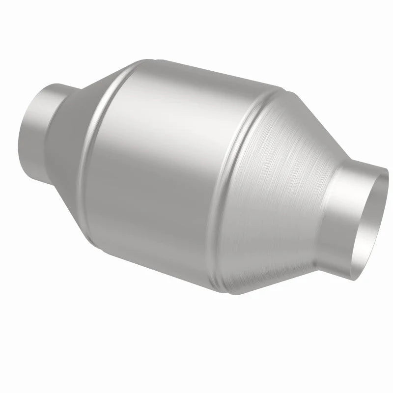 MagnaFlow Conv Univ 2.5in Inlet/Outlet Center/Center Round 3in Body L x 5in W x 8.75in Overall L - Back View
