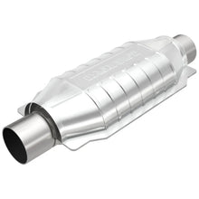 Load image into Gallery viewer, MagnaFlow Conv Univ 2.5in Inlet/Outlet Center/Center Oval 12in Body L x 6.5in W x 16in Overall L - Main Product View