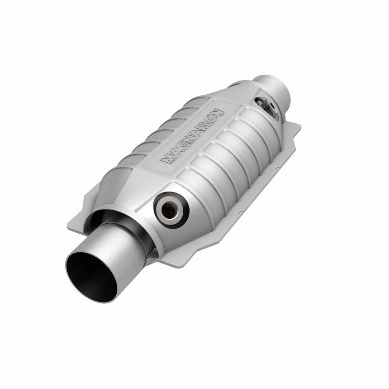 MagnaFlow Conv Univ 3.00inch w/ dual O2 - Back View