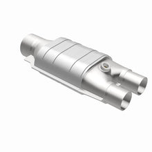 Load image into Gallery viewer, MagnaFlow Conv Univ 3inch/2inch Single/dual w/ O2 - Back View