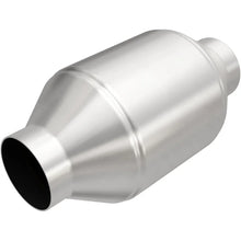 Load image into Gallery viewer, MagnaFlow Conv Univ 5inch Spun Met. 2.5inch C/C - Side View