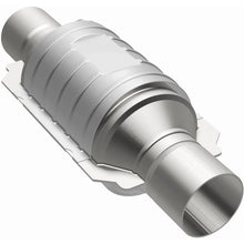 Load image into Gallery viewer, MagnaFlow Conv Universal 1.75 with Single O2 OEM - Back View