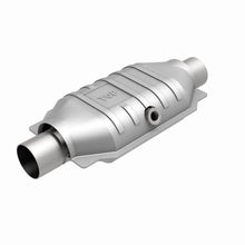 Load image into Gallery viewer, MagnaFlow Conv Universal 2.5 Midbed O2 CA OBDII Ul - Installation View