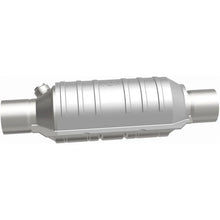 Load image into Gallery viewer, MagnaFlow Conv Universal 2.50 GM 3.8L OEM - Additional View 7