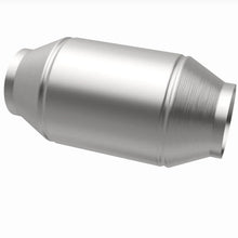 Load image into Gallery viewer, MagnaFlow Conv Universal 2.50 inch C/C CA Pre-OBDII - Back View