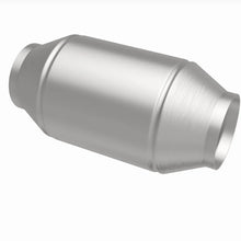 Load image into Gallery viewer, MagnaFlow Conv Universal 2.50 inch C/C CA Pre-OBDII - Additional View 10