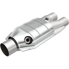 Load image into Gallery viewer, MagnaFlow Conv Universal 2.5/2 Single/Dual O2 - Side View