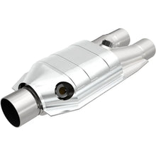 Load image into Gallery viewer, MagnaFlow Conv Universal 2.5/2 Single/Dual O2 - Side View