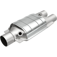 Load image into Gallery viewer, MagnaFlow Conv Universal 2.5/2 single/dual O2 OEM - Main Product View