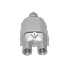 Load image into Gallery viewer, MagnaFlow Conv Universal 2.5/2 single/dual O2 OEM - Side View