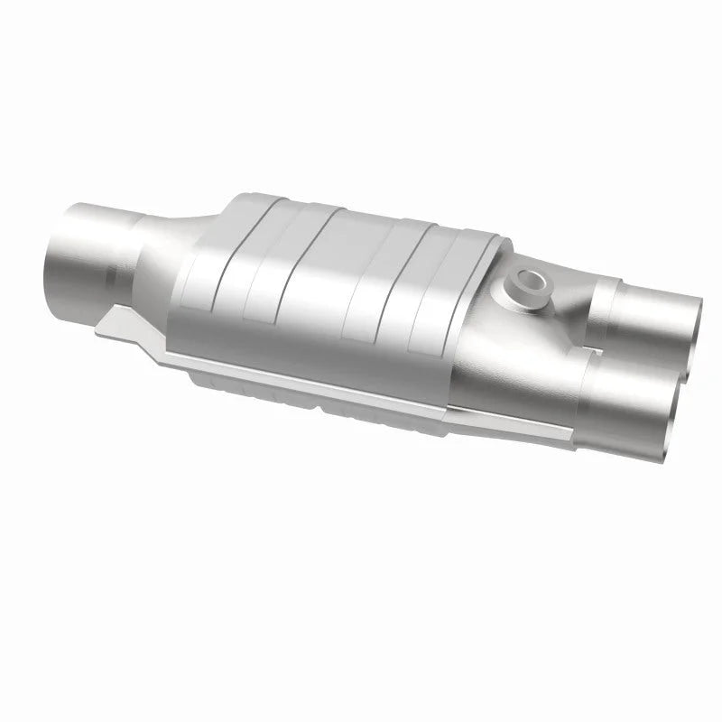 MagnaFlow Conv Universal 3 inch/2 inch Single/dual with O2 - Back View