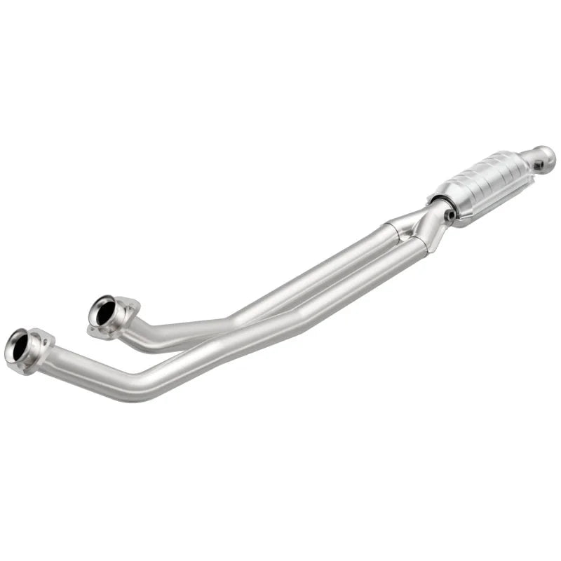 MagnaFlow Conv Volvo 6.5X4 2/2.5 - Main Product View