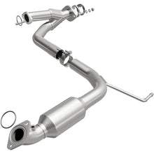 Load image into Gallery viewer, MagnaFlow Converter Direct Fit 05-11 Toyota Tacoma 4.0L - Main Product View