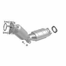 Load image into Gallery viewer, MagnaFlow Converter Direct Fit 08-13 Infiniti G37 V6-3.7LGAS California Catalytic Converter 2.25 Dia - Installation View