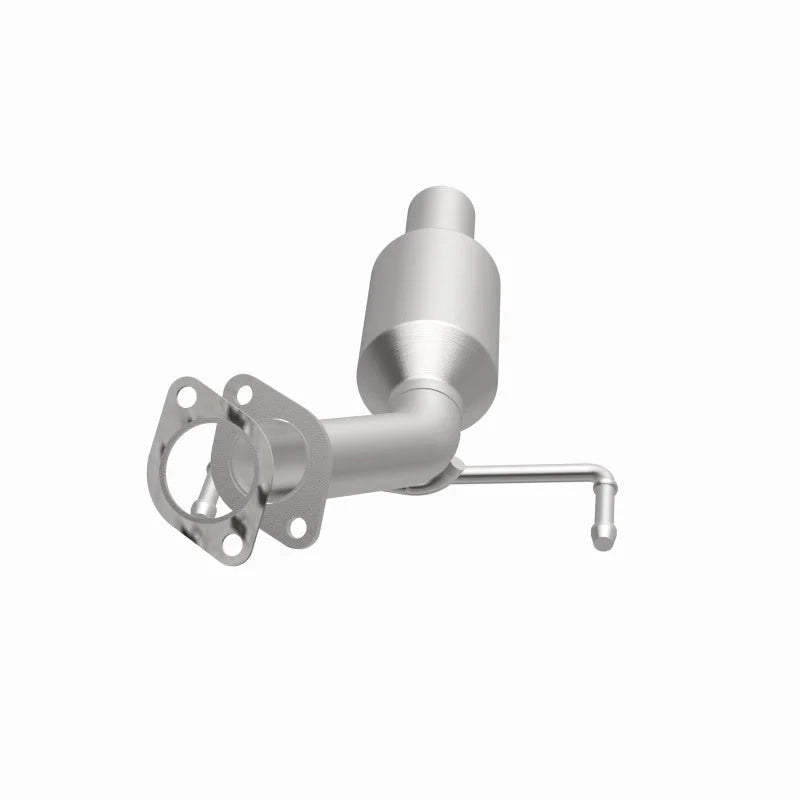 MagnaFlow Converter Direct Fit 13-15 Buick Encore 1.4L - Installation View
