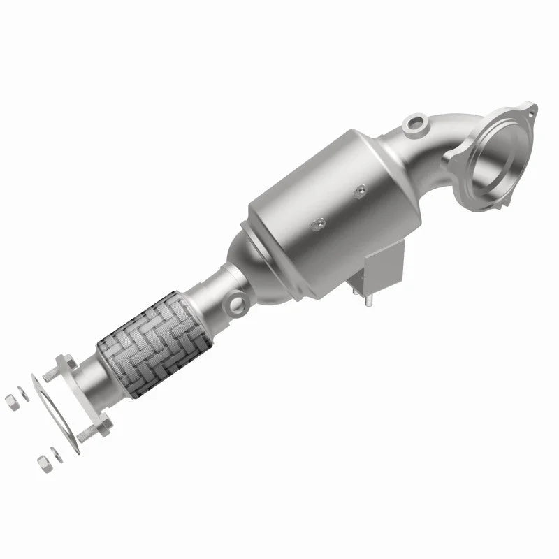 MagnaFlow Converter Direct Fit 14-17 Ford Fiesta 1.6L - Back View