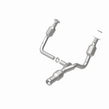 Load image into Gallery viewer, MagnaFlow Converter Direct Fit 2015 GMC Yukon XL V8 6.2L - Additional View 9