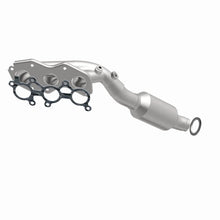 Load image into Gallery viewer, MagnaFlow Converter Direct Fit California Grade 06-09 Lexus IS250 2.5L / 06-13 Lexus IS350 3.5L - Side View