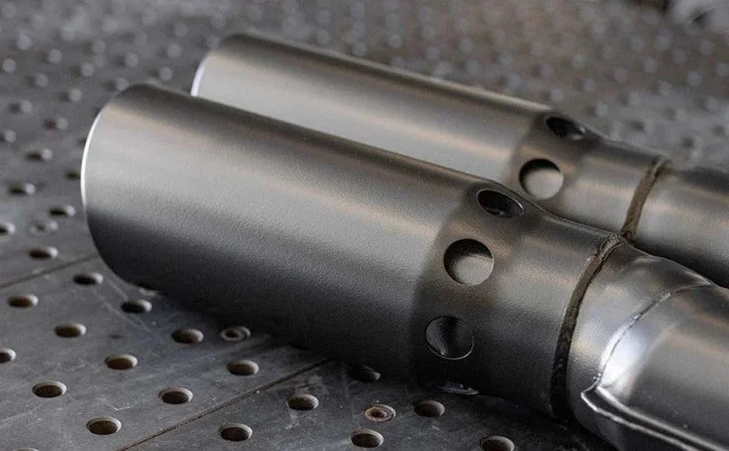 MagnaFlow 07-17 Dodge Ram 2500/3500 6.7L DPF-Back Black 4in Dual Single Passenger Side Rear Exit - Additional View 16