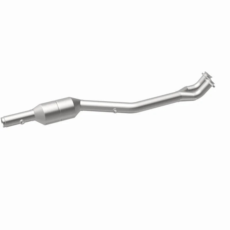 MagnaFlow Direct Fit Catalytic Converter 00-03 BMW M5 5.0L Passenger Side - Side View